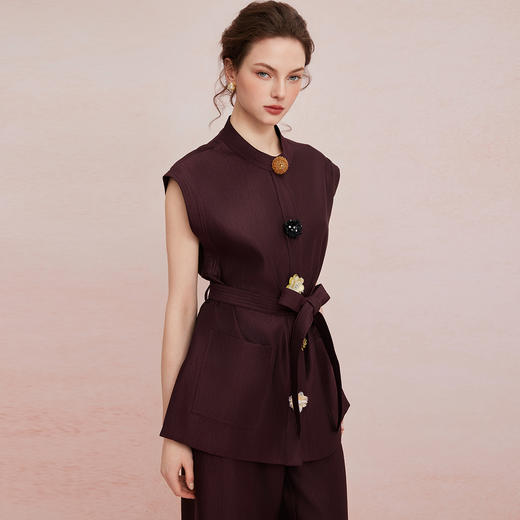 QF401斯尔丽2025夏季新款立体手工绣花上衣高端套装茶歇休闲阔腿裤套装 商品图2