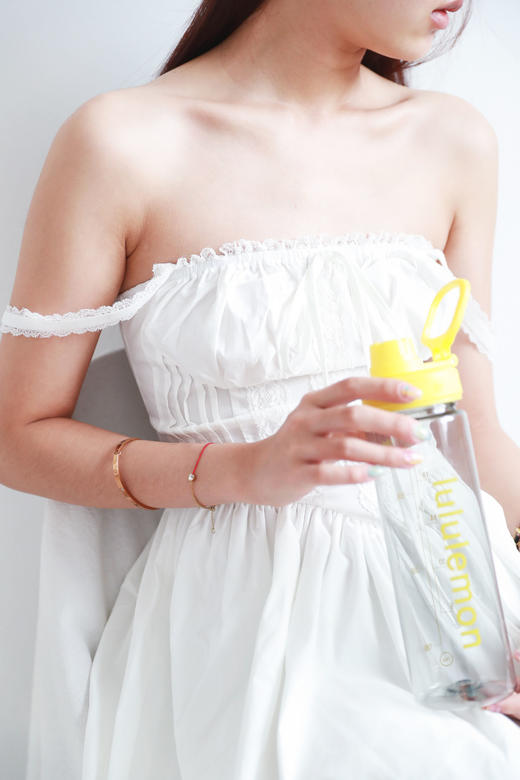 710ml透明运动水壶，原盒出口的。大容量户外骑行瑜伽水杯C041160 商品图9