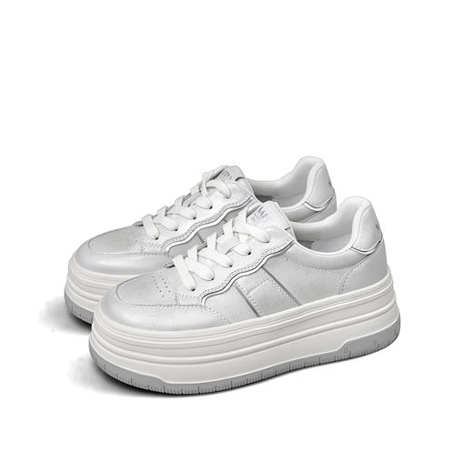 Safiya/索菲娅2025爆款厚底时尚百搭小个子轻便增高休闲板鞋SFD3112409 商品图2