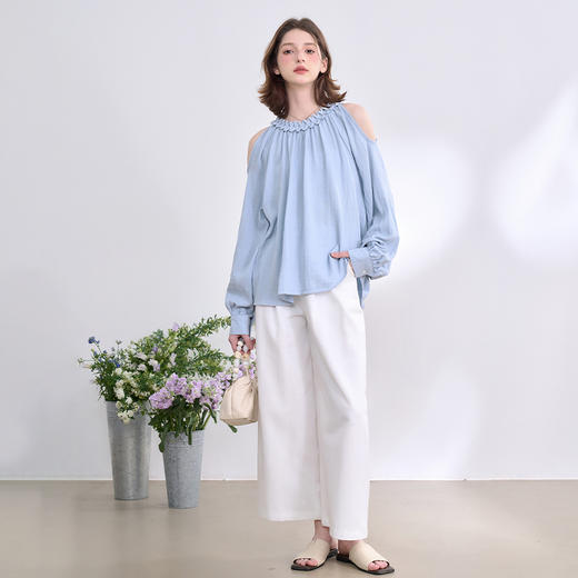 西遇黄色挂脖衬衫女新款宽松慵懒风法式露肩长袖上衣D0050460 商品图1