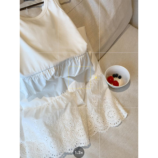 <曾小咸推荐>4.7现货秒杀 ！微信超特价！韩系下摆拼接镂空花边连衣裙 日常189.99 立减90 秒杀99.99！！ 商品图3