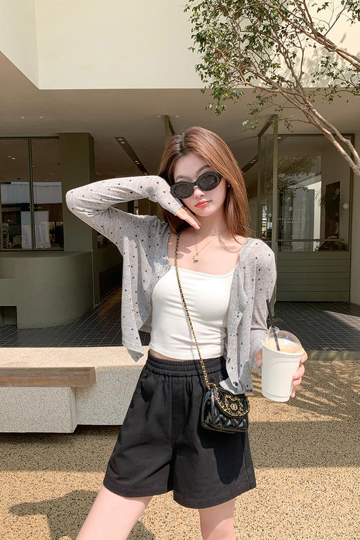 <曾小咸推荐>百搭花灰色星星宽松长袖开衫 商品图5