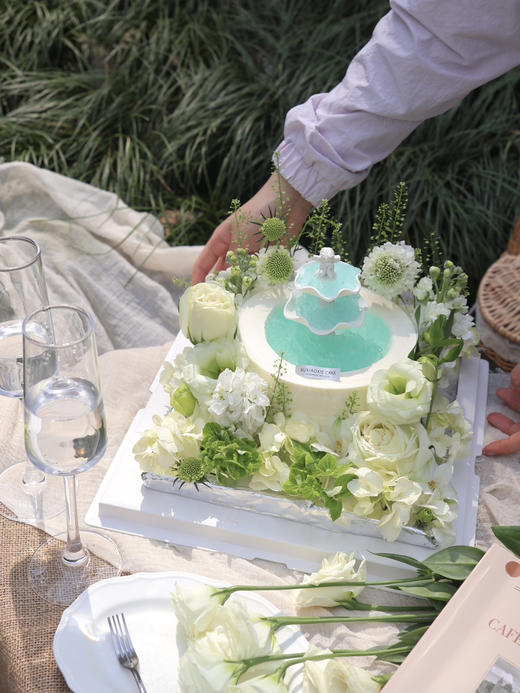 【杜乐丽花园】表面鲜花不可食用，鲜花随着季节性会有所调整哦~ 商品图9