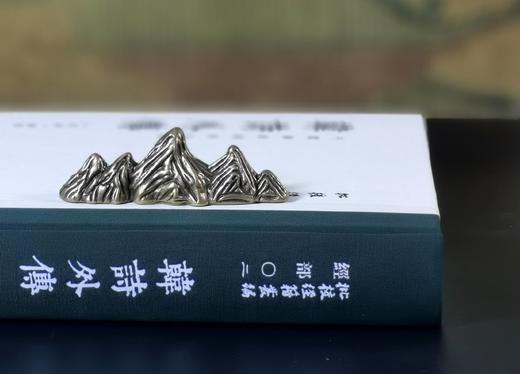 批校经籍丛编 经部02：《中国国家图书馆藏韩诗外传》，16开，布脊精装，[西汉]韩婴著，[清]卢文弨批校，浙江古籍出版社2025年一版一印，定价268，售价168元。 商品图2