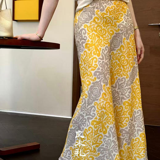 【不退不换】良木礼天丝亚麻斜裁修身印花半身裙(7885) 商品图3