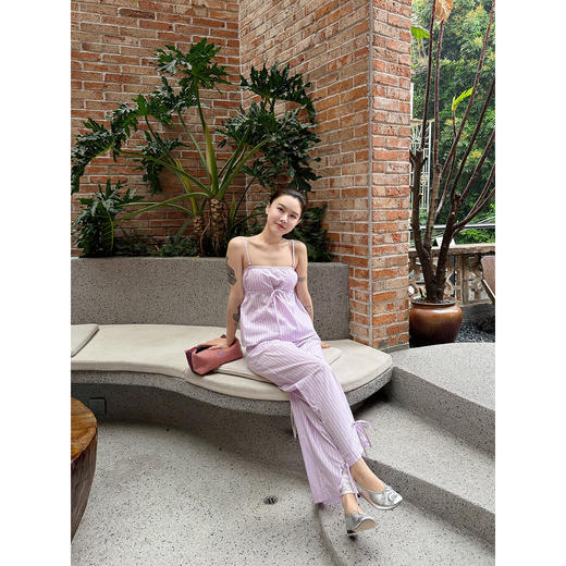 DUO智仙生 粉标 白女美学套装粉红条纹抹胸和阔腿裤 商品图4