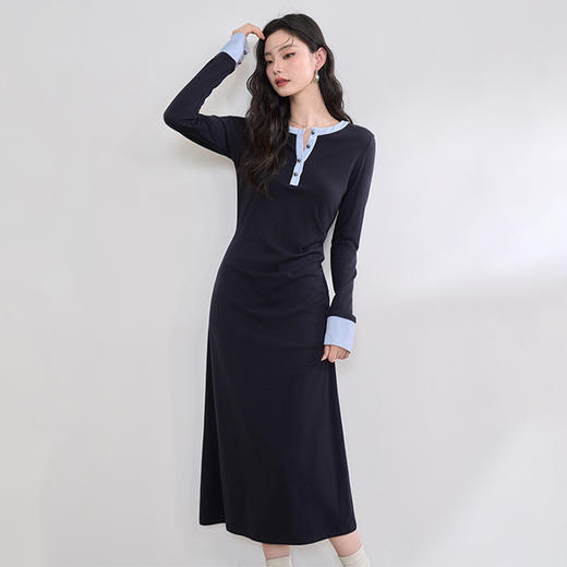 MIU系学院风拼色设计感收腰针织连衣裙女修身长裙V0350176 商品图4