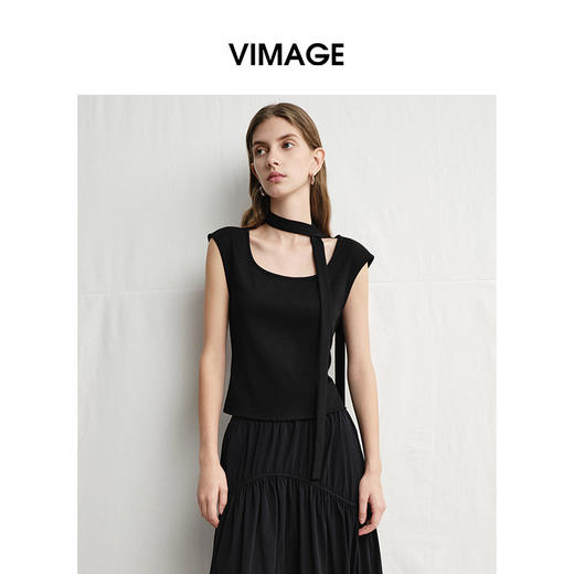 VIMAGE纬漫纪高级通勤简约修身显瘦黑色T恤上衣2025夏季新款V2313919 商品图2