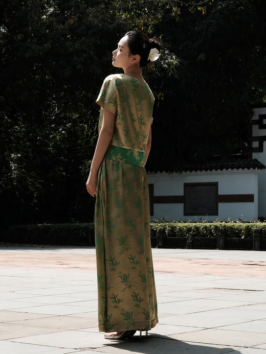 盛唐婧 |桑蚕丝竹菊清影双色提花裤子 商品图4