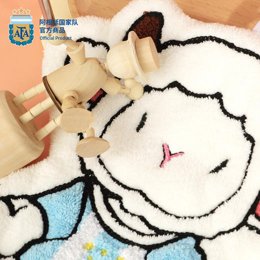 【官方正版】阿根廷国家队 | 小羊擦手巾可爱精致刺绣可挂式擦手家用吸水手帕生活用品 商品图3