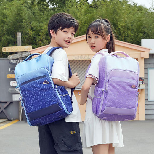 卡拉羊中学生抑菌功能书包大容量轻便双肩包多隔层背包 商品图3