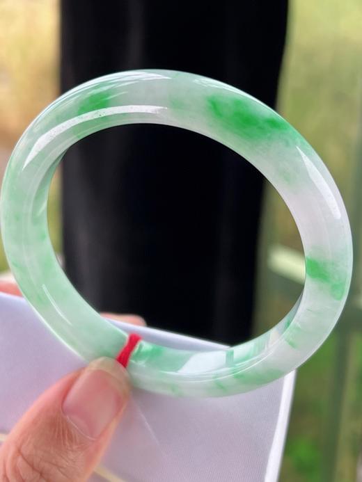 57正圈翡翠手镯 商品图1