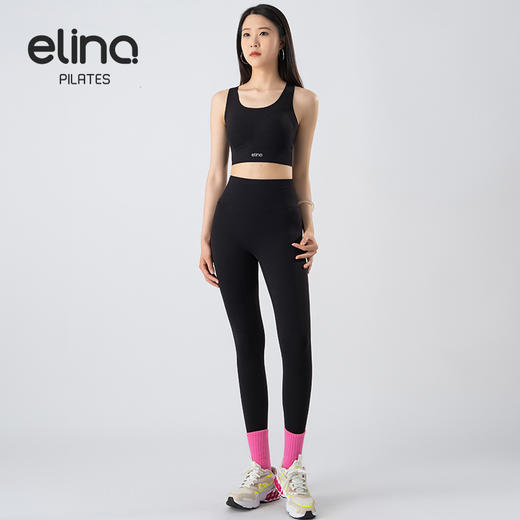 一恋•普拉提 2025春季新款固定杯撞色交叉美背瑜伽背心无T线高腰裸感长裤瑜伽套装EMM017+EMM218 商品图3