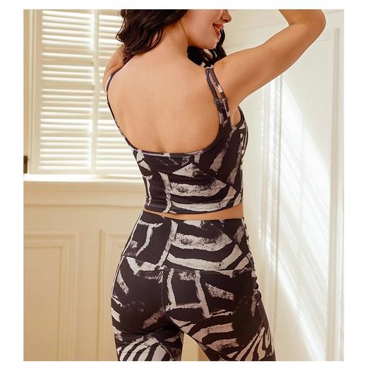 跃牌【洛水之神系列】极简松弛瑜伽背心一体式胸垫防震跑步健身文胸运动背心6601 商品图2