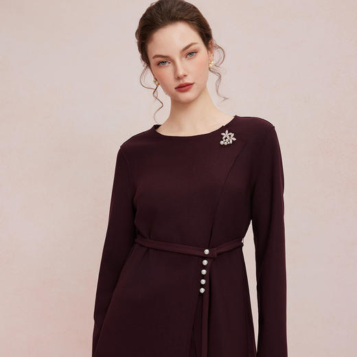 QF110斯尔丽2025新款四面弹舒适面料颗粒视觉宽松舒适上衣配直筒裤套装 商品图4