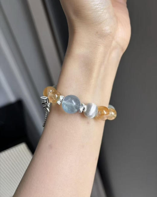 花环～天然水晶925银镯/葡萄石/黄阿塞/黄胶花/海蓝宝/白水晶  
手链 点位 6-13 商品图1