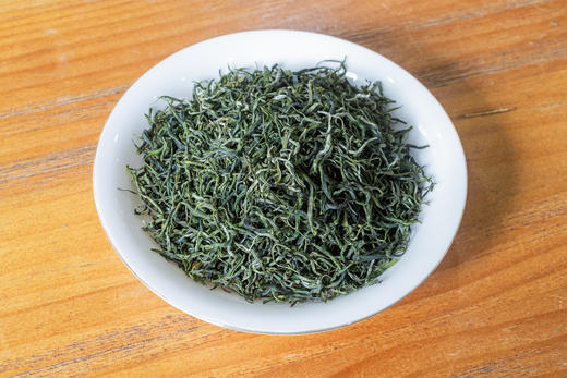 2025新茶 逸品诚者青山翠毫一芽两叶 250g/袋 商品图1