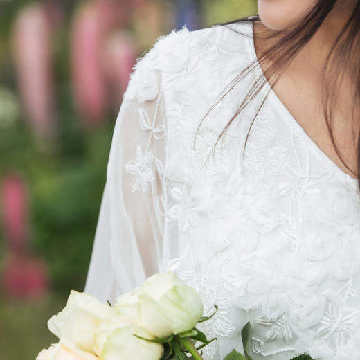 【林栖设计小店】盘花钉珠真丝衫绣花披肩宽松显瘦2025夏季新品花仙子衬衫1952047 商品图5