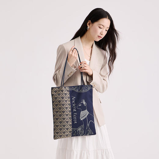 大英博物馆 安德森猫系列 提花 牛仔单肩包 商品图1