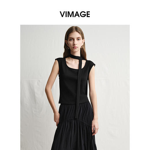 VIMAGE纬漫纪高级通勤简约修身显瘦黑色T恤上衣2025夏季新款V2313919 商品图0