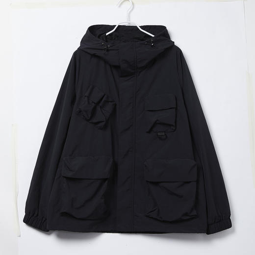 棉仓346811012-宽松褶皱尼龙户外连帽夹克 商品图3