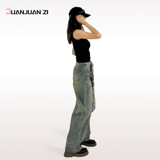 卷卷紫美式复古宽松显瘦直筒裤 超有设计感的折痕 上身松弛干练不显拖沓 不挑腿型 轻松打造酷酷的慵懒感 百搭时尚 商品图2