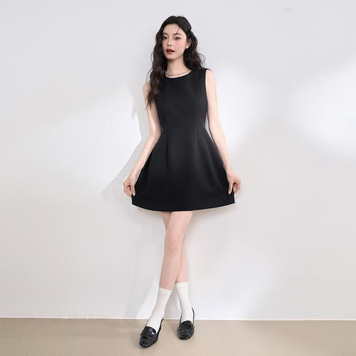 简约气质高级感圆领背心裙女立裁收腰显瘦连衣裙V0850332 商品图1
