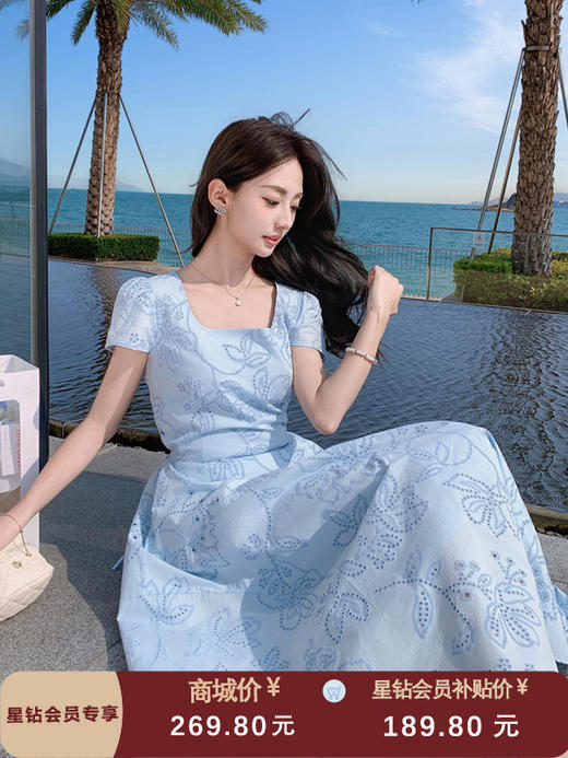 张心子【Spring度假日】夏款度假风镂空刺绣气质显瘦连衣裙 U2504019 商品图0