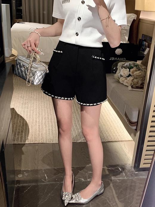 张心子【时髦攻略】高腰显瘦遮胯休闲短裤裤子 U2504046 商品图3