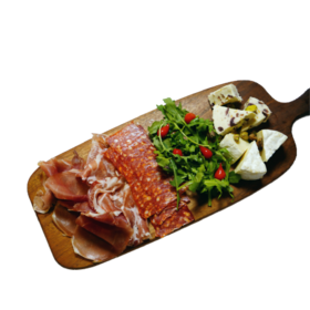 冷切肉拼盘配布里奶酪