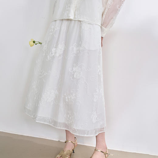 复古文艺感天丝重工肌理感绣花半身裙女松紧腰伞裙V0550226 商品图4