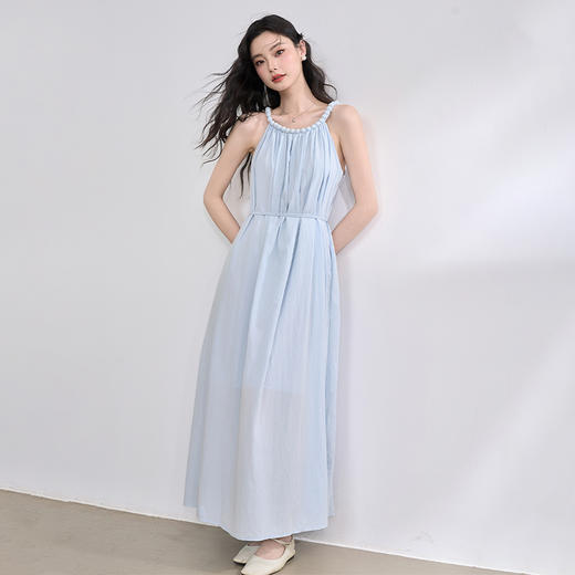 西遇法式挂脖连衣裙女新款海边沙滩度假风无袖收腰长裙D0050492 商品图4