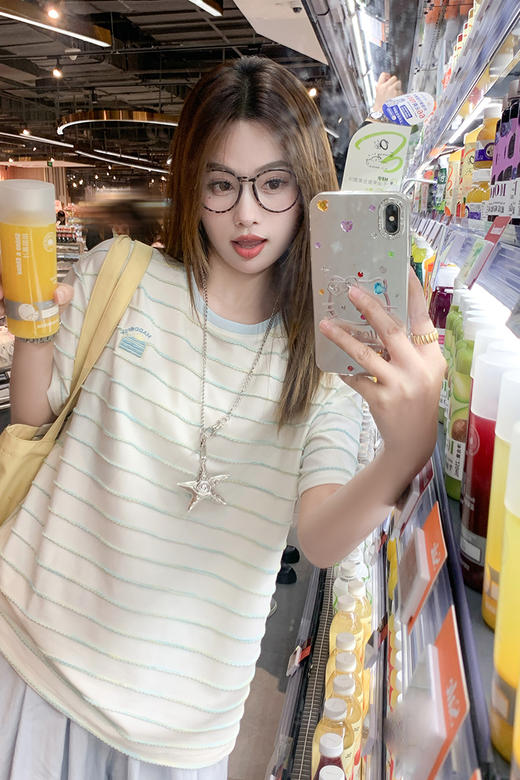 <曾小咸推荐>慵懒休闲蓝色条纹宽松短袖T恤 商品图5