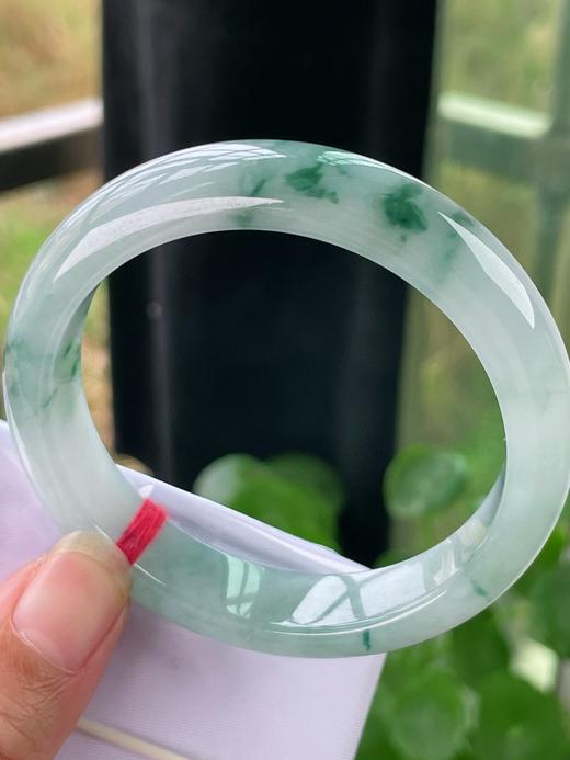 54正圈翡翠手镯 商品图1