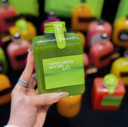 【鲜榨果汁】每一款都是百分百纯果汁，不添加一点水，喝的健康放心 商品图2