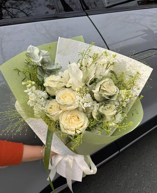 苏格兰绿玫瑰花束 商品图0