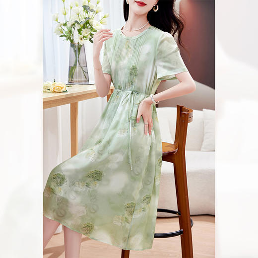 KQ-P09103    03双绉真丝连衣裙女2025新款夏季法式收腰显瘦气质短袖桑蚕丝裙子 商品图1