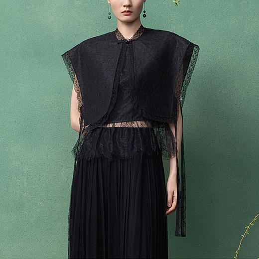 【林栖设计小店】走秀同款真丝香云纱马甲蕾丝盘扣系带2025夏季新品披肩女1952376 商品图0