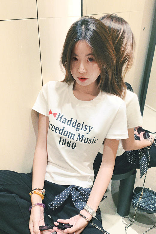 【99元任选2件】现货秒杀！卖完不补 ！微信粉丝打折价！！字母印花短袖T 商品图5