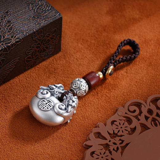 子佩集S999银【天禄福瑞】钥匙扣【DZ801】纯银小摆件亲嘴貔貅2503 商品图5