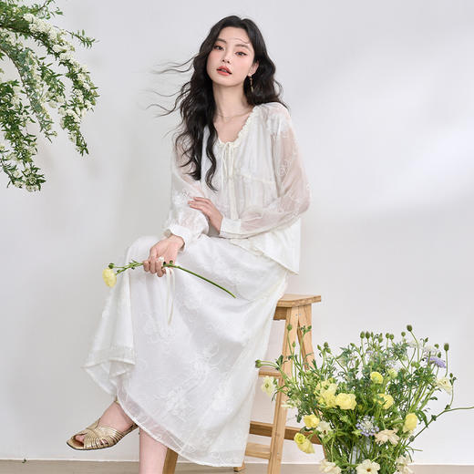 复古文艺感天丝重工肌理感绣花半身裙女松紧腰伞裙V0550226 商品图2