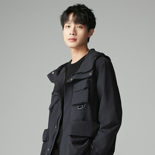 棉仓346811012-宽松褶皱尼龙户外连帽夹克 商品图1