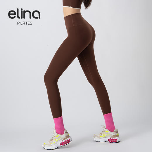 一恋•普拉提 2025春季新款固定杯撞色交叉美背瑜伽背心无T线高腰裸感长裤瑜伽套装EMM017+EMM218 商品图9