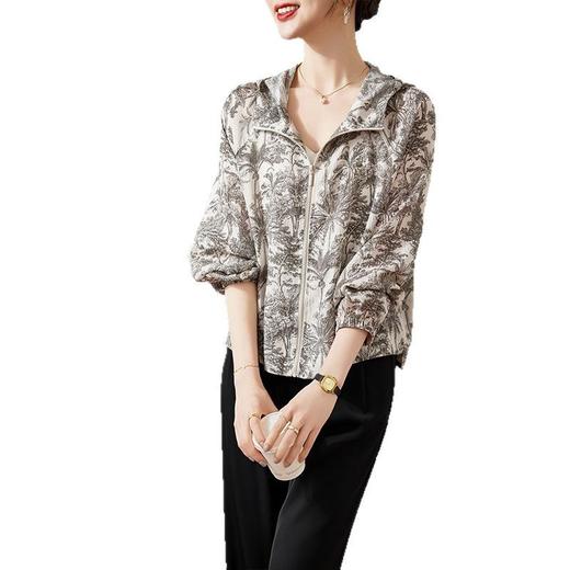 KQ-A31010椰树花防晒遮阳真丝外套女夏季宽松显瘦休闲风简约桑蚕丝连帽上衣 商品图4