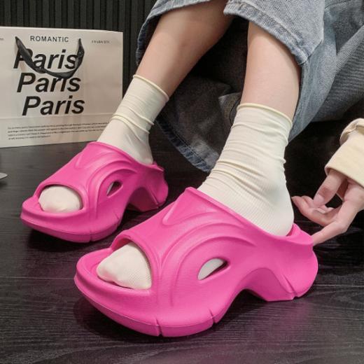 💥【sheii 同款】始源花瓣厚底增高沙滩鞋7315🖤🩷#甜酷风个性潮流❗超帅的厚底一字拖❗更有EVA材质踩屎感舒适脚感❗ ❗𝐏𝐢𝐧𝐤 & 𝐁𝐥𝐚𝐜𝐤高级感配色❗ 商品图5