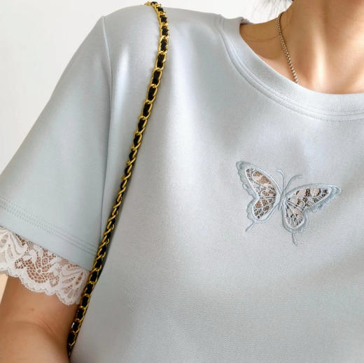 重工质感空气层万针蝴蝶镂空蕾丝袖T恤 商品图4