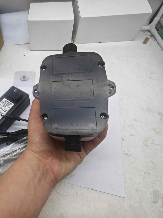 【货号02898】包邮免打孔24V75瓦增压泵家用全自动静音太阳能热水器自来水增压水泵 商品图9