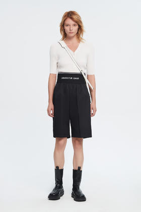 【海信嘉年华】Aquascutum雅格狮丹短裤AW2119267-01黑色