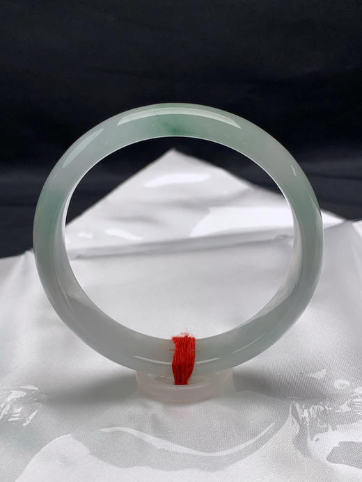 612674，58.6圈口，冰飘花正圈平安镯，种老水足，冰透起光 商品图0