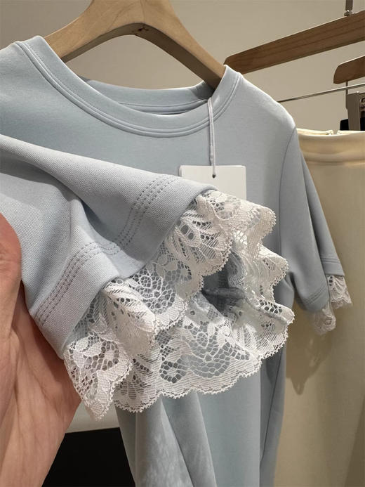 重工质感空气层万针蝴蝶镂空蕾丝袖T恤 商品图6